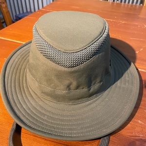 The Tilley Airflo Hat - 7 1/4 (unisex)